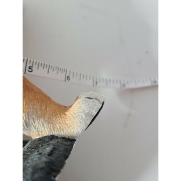 SANDICAST Large Decorative Resin Tiger Figurine - Picture 7 of 7